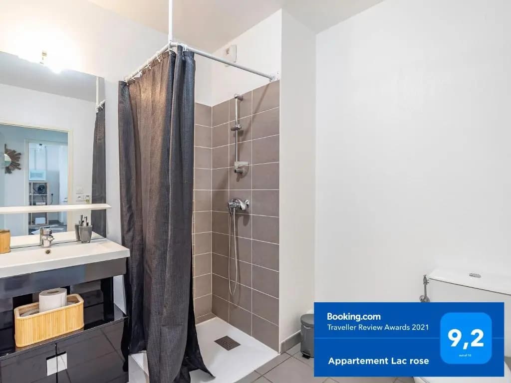 Appartement Lac rose - Parking, Métro, jusqu'à 4 personnes - Photo 5