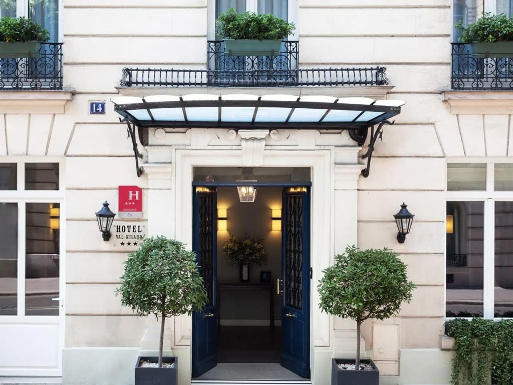 Hôtel Beauregard - Photo 1