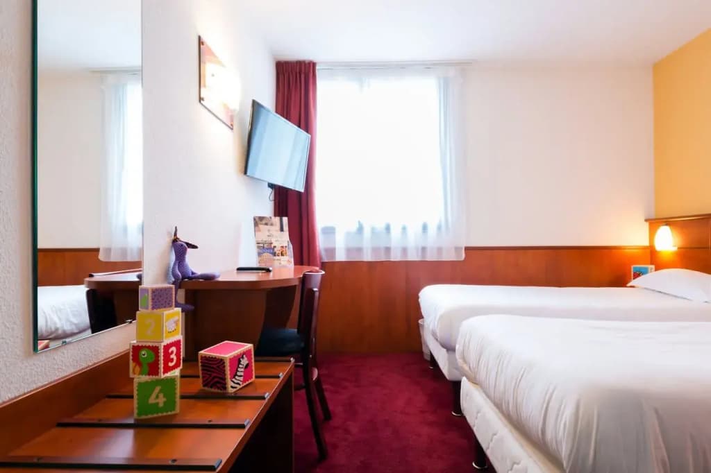 Brit Hotel Rennes St Grégoire - Le Villeneuve - Photo 4