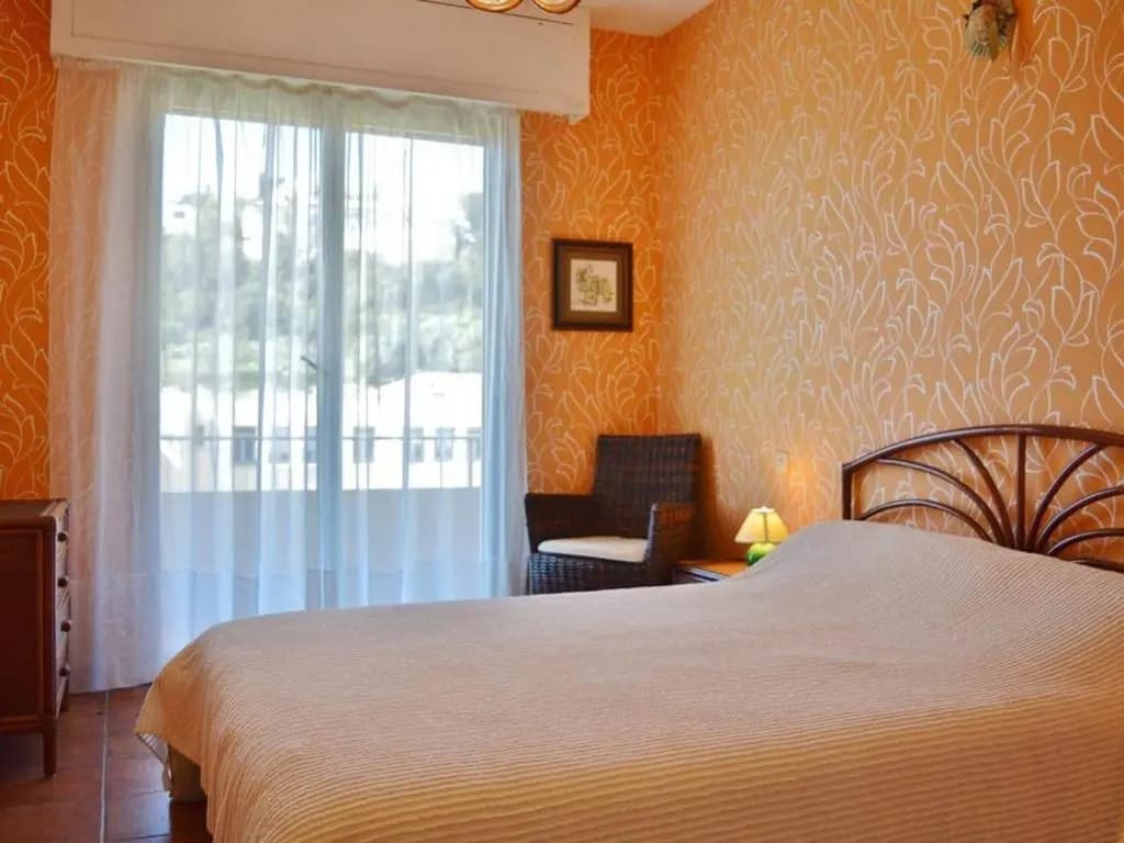 Appartement Le Lavandou, 2 pièces, 4 personnes - FR-1-251-376 - Photo 3