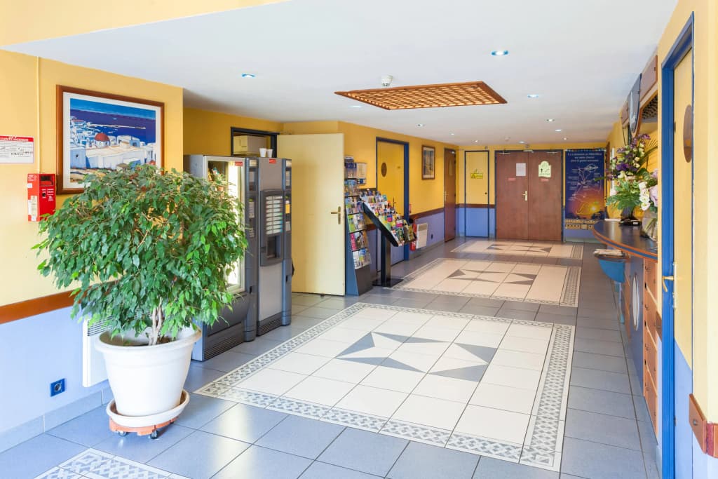 Greet Hotel Bordeaux Floirac Arena - Photo 1