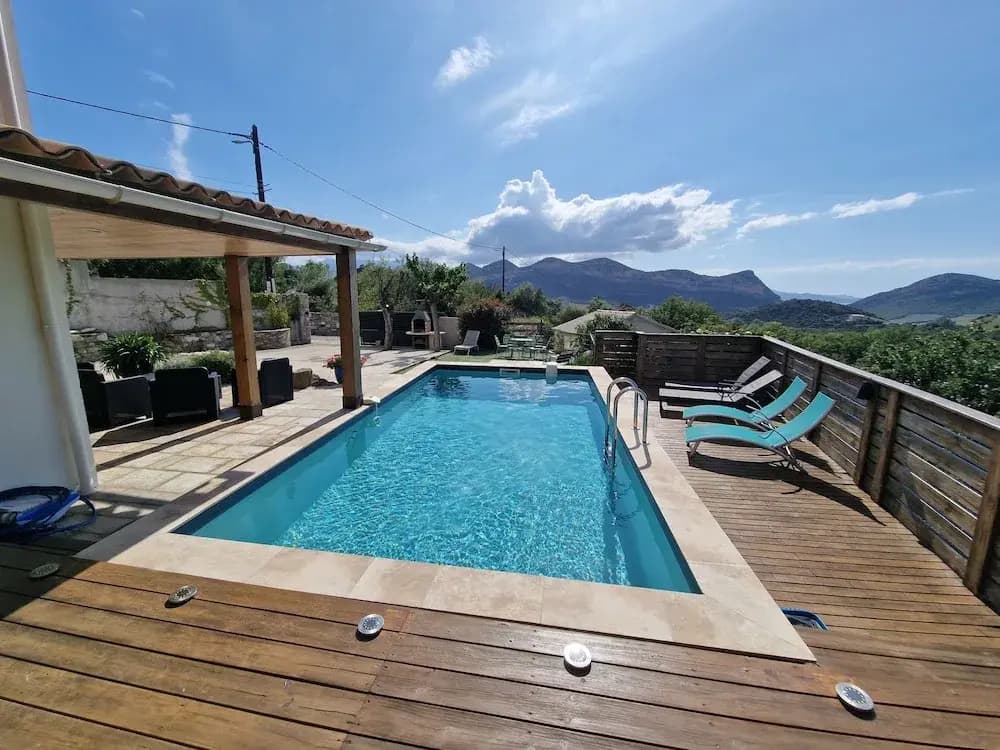 T3 Piscine Avec Jardin Proche St-florent - Miniature 6