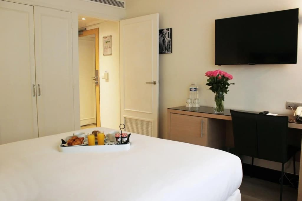 Hotel Victoria - Photo 5
