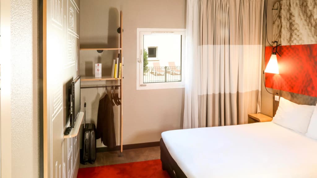 ibis Orange Sud - Photo 3