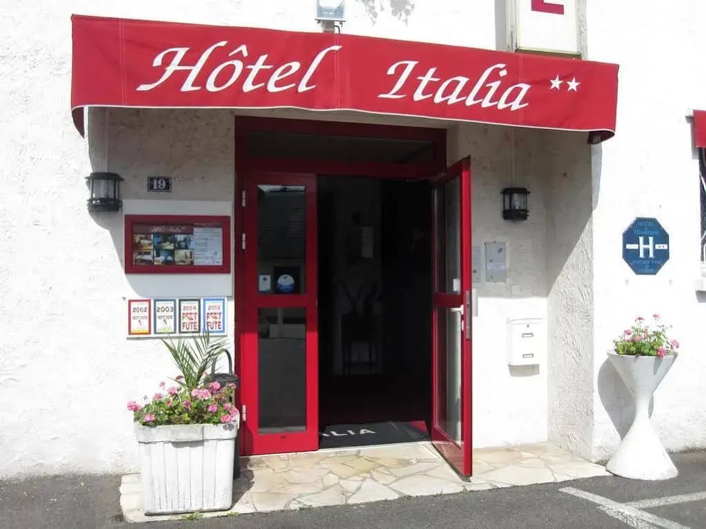 Hôtel Italia - Photo 1