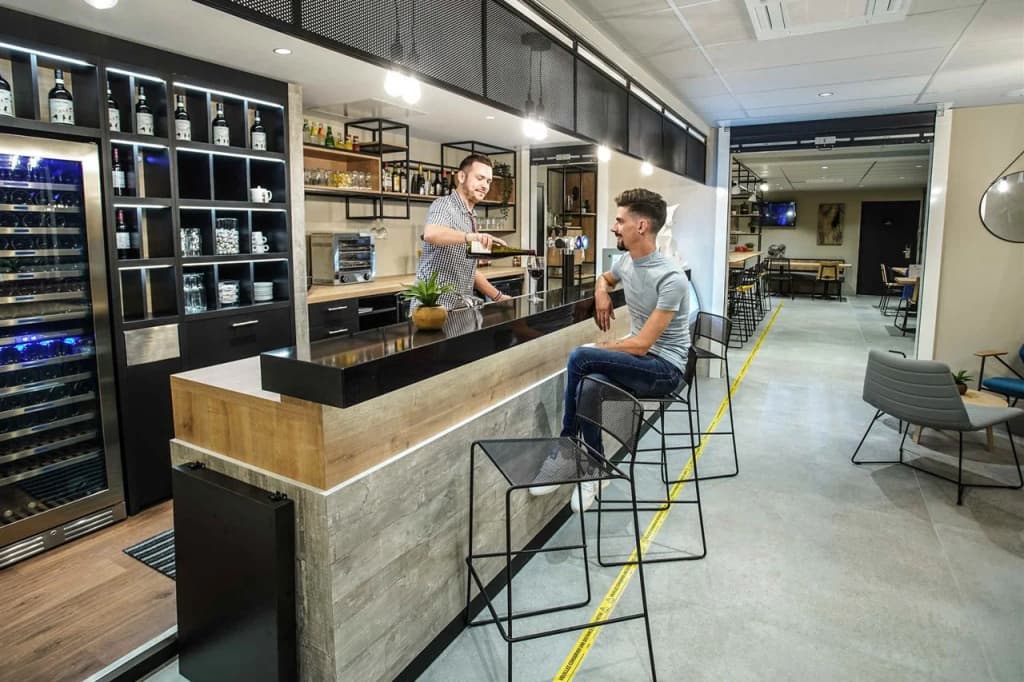 ibis Tours Centre Giraudeau - Photo 2