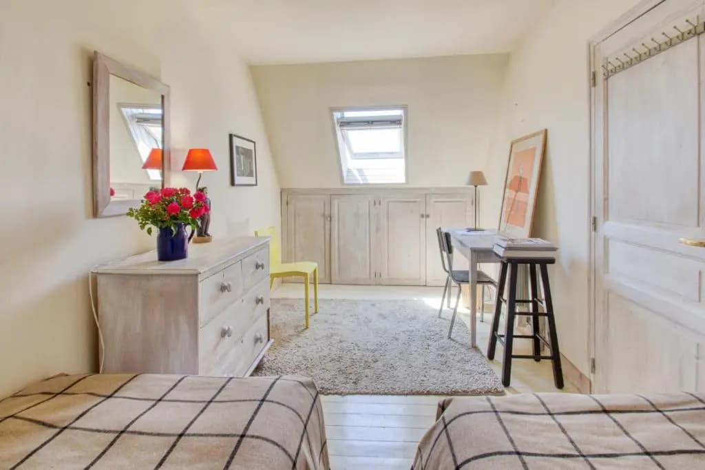 House With 5 Bedrooms in Regnéville-sur-mer, With Wonderful sea View, Enclosed Garden and Wifi - 6 km From the Beach - Pho...