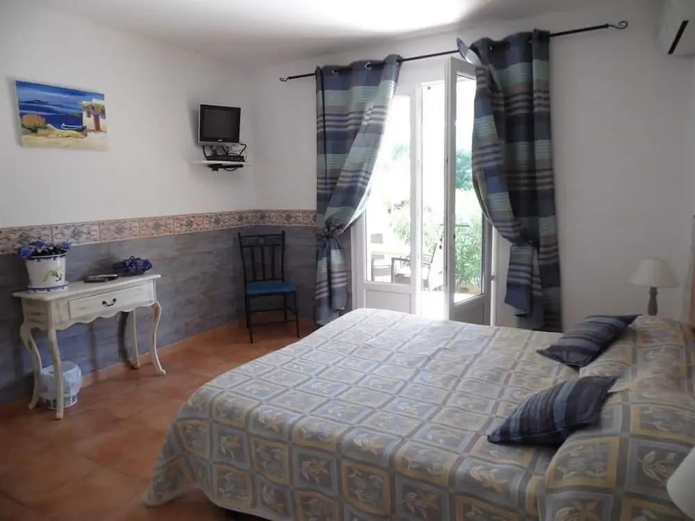 Hotel Palombaggia - Photo 1