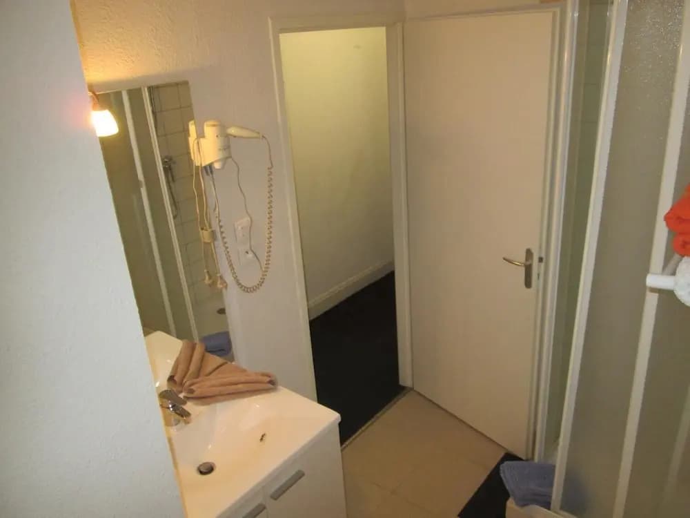 Logis Hotel Theodore - Miniature 7