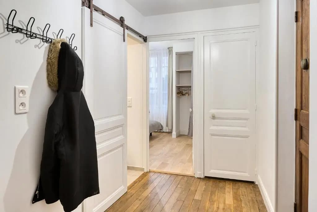 Cosy Appartement Lyon Valmy - parking - Photo 3