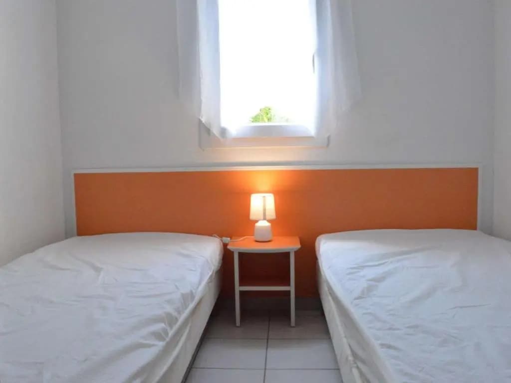 Maison Narbonne, 3 pièces, 6 personnes - FR-1-229B-37 - Photo 2