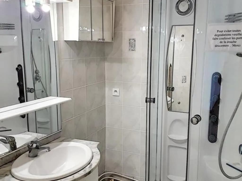 Appartement Bormes-les-Mimosas, 2 pièces, 4 personnes - FR-1-610-61 - Miniature 8