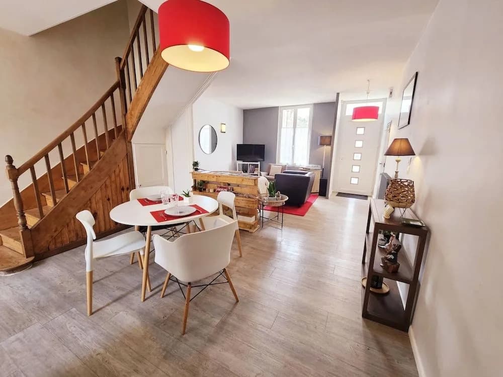 Maison de Ville Confortable Avec Cour Intérieure - Photo 4
