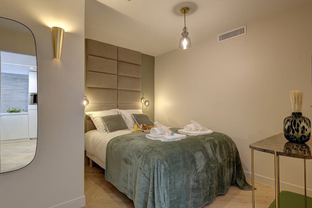 Superb AC Apartment Champs de Mars Eiffel Tower - Photo 3