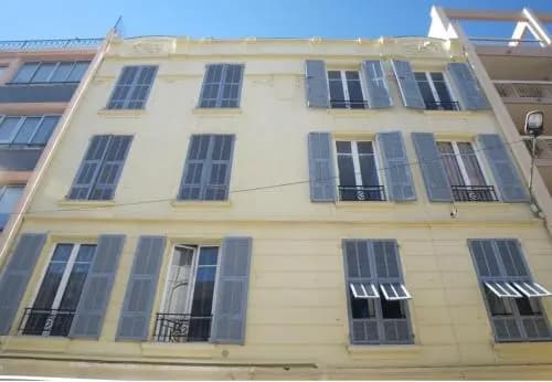Stylish White and Red Apartments - Photo 1