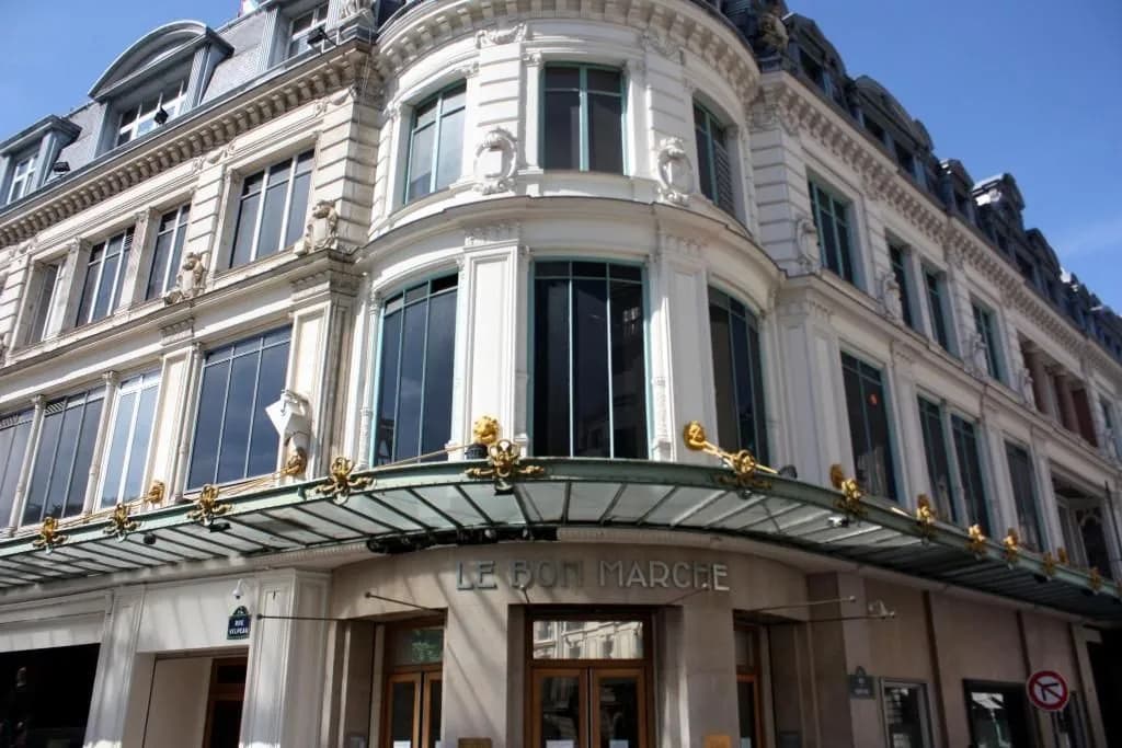 Hotel Du Dragon - Photo 1