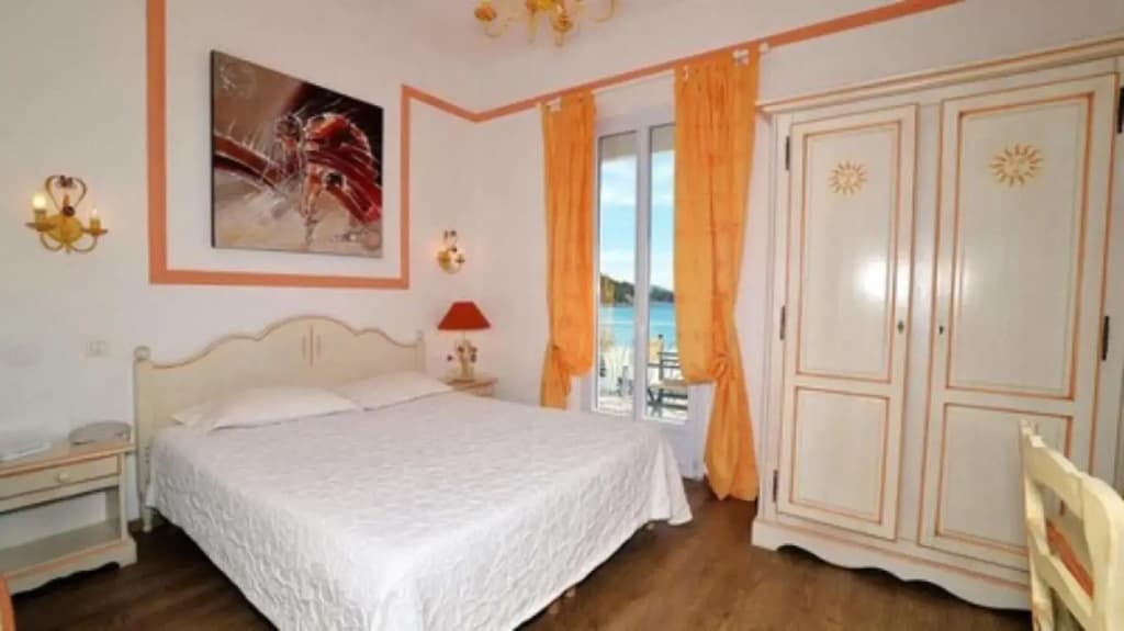 Hôtel Les Flots Bleus - Photo 5
