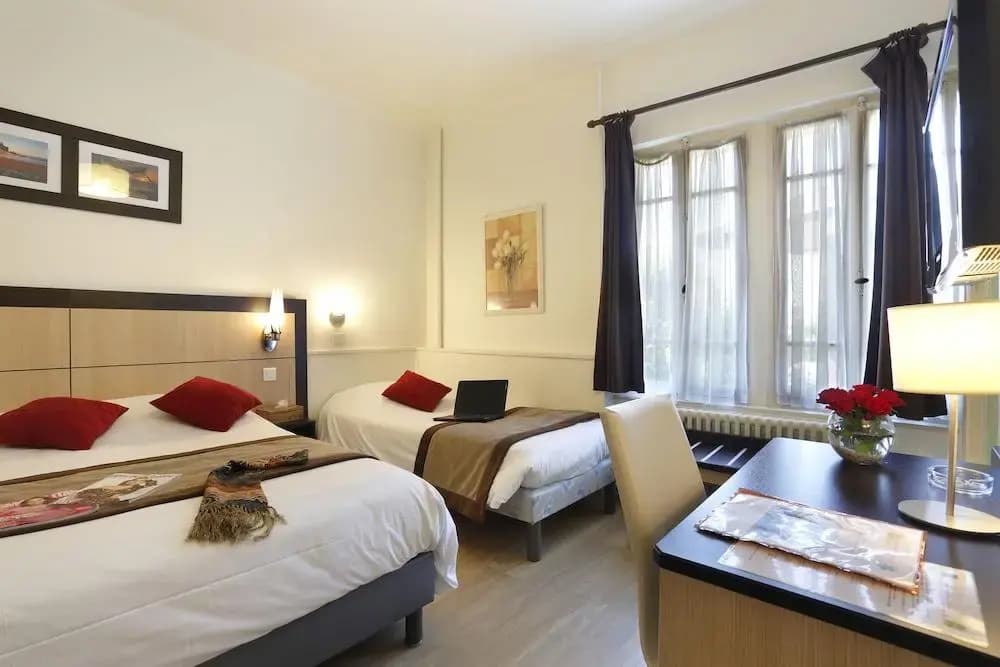 Hôtel A l'Ombre des Marronniers - Photo 4