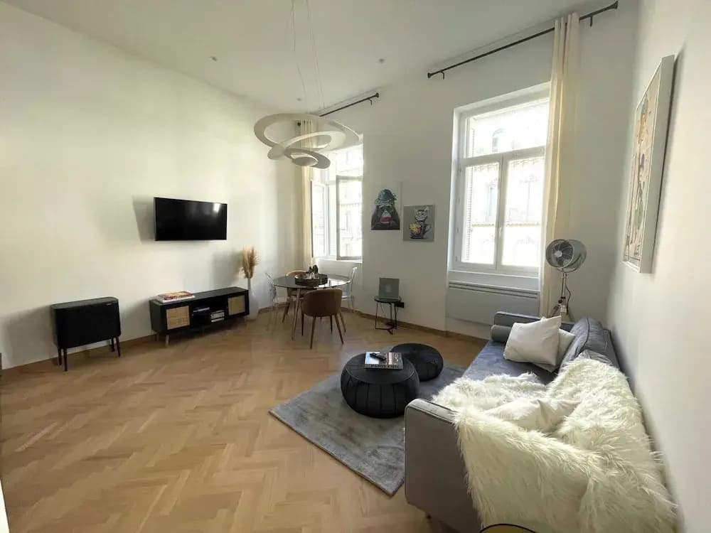 Apt Mezzanine 2bdr/4p- Notre Dame/vieux-port - Photo 2