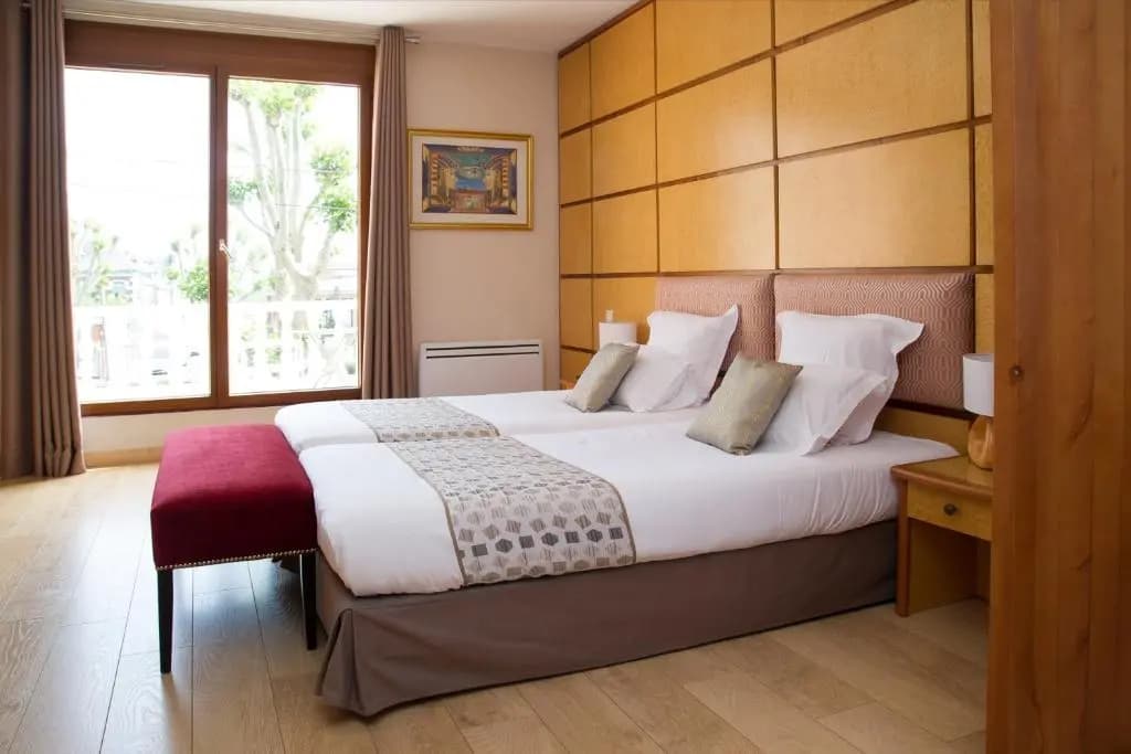 Hotel Eden - Photo 2