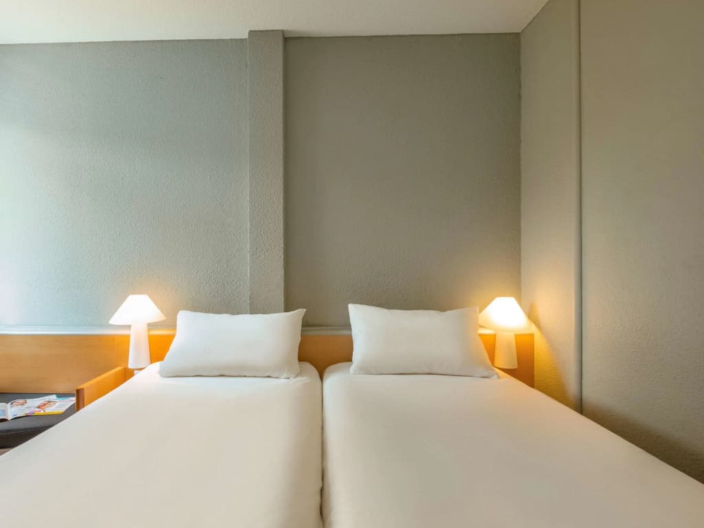 ibis Lyon Sud Saint Rambert d'Albon - Photo 3