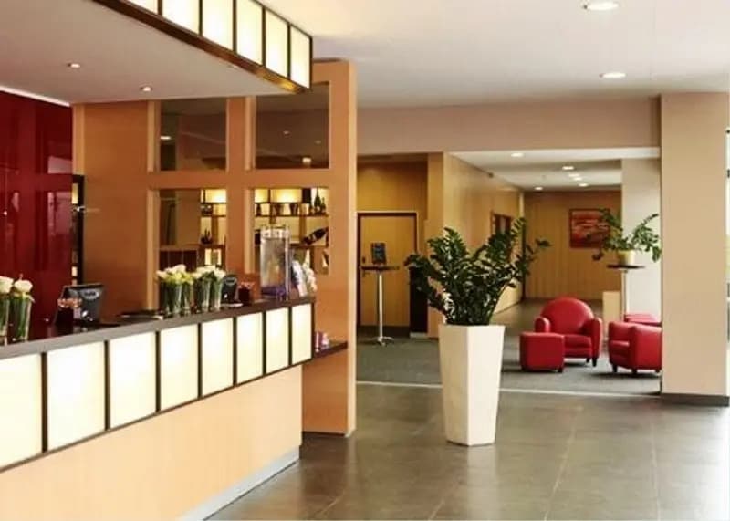 Residhome Suites Paris Sénart - Photo 1