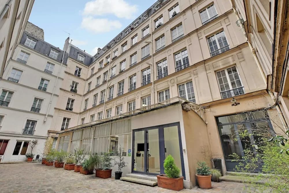 Magnificent apt in Bastille- 1bd/4p - Near Marais - Photo 1