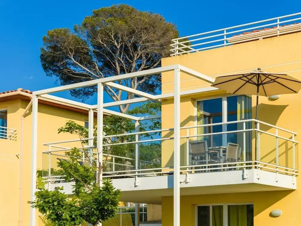 Apartment Le Brusc With Sea View - Photo 1