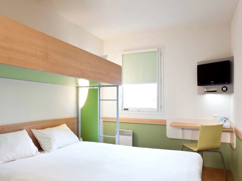 ibis budget Mantes-la-Jolie Sully - Photo 3