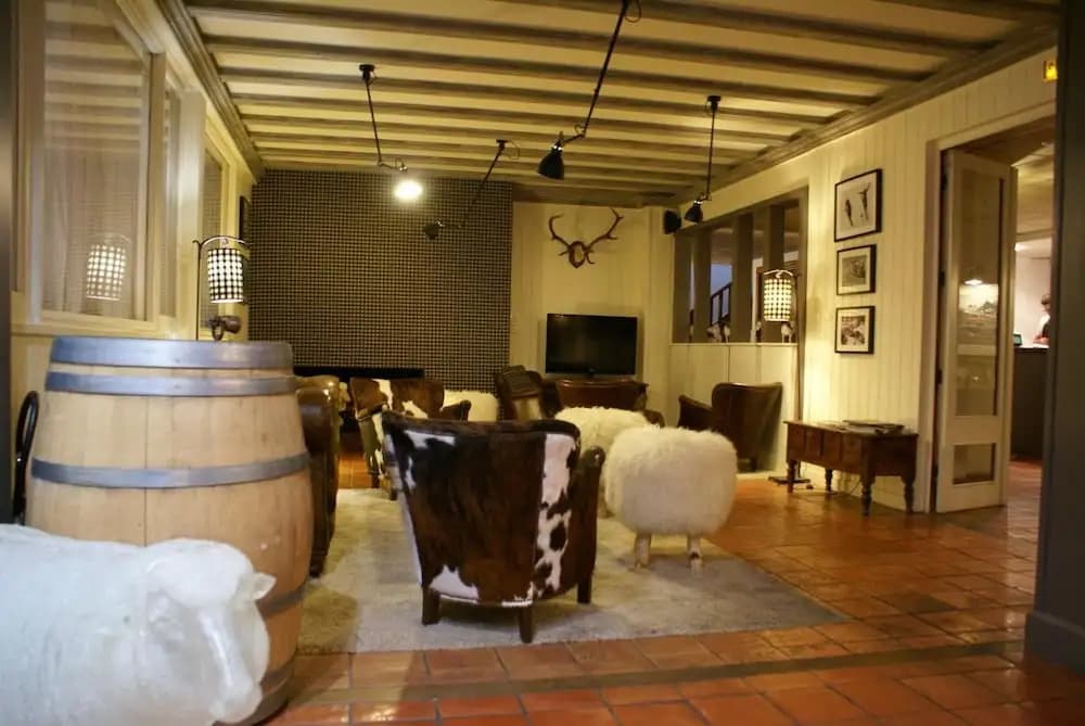 Hotel Mir - Photo 2