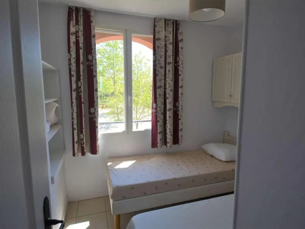 Appartement Grospierres, 3 pièces, 6 personnes - FR-1-382-170 - Photo 2