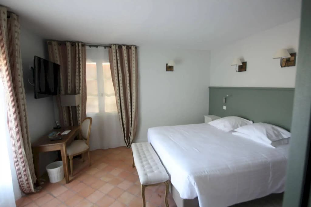 Hôtellerie du Domaine de Cabasse - Photo 4