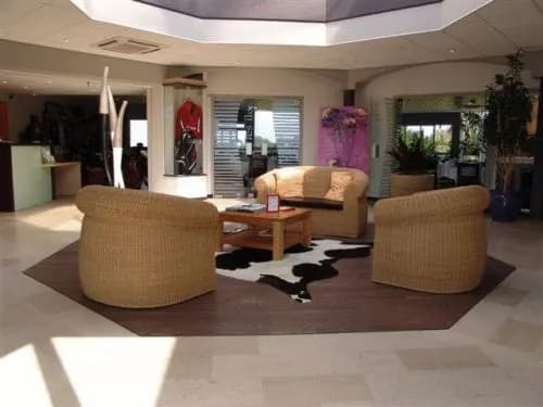 Villa With Private Pool in Plestin-les-greves - Photo 2
