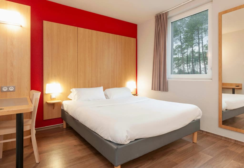 B&B HOTEL Mont-de-Marsan - Photo 3