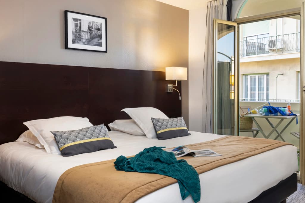 Hôtel Locarno Nice - Photo 4