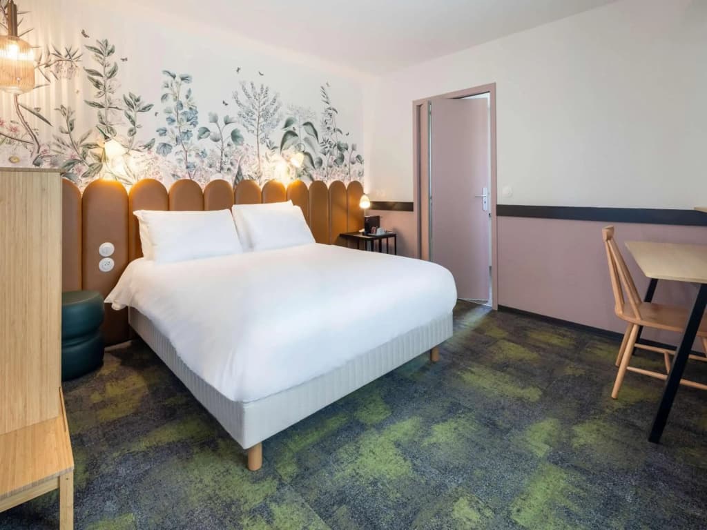 ibis Styles Pontivy Centre Bretagne - Photo 2