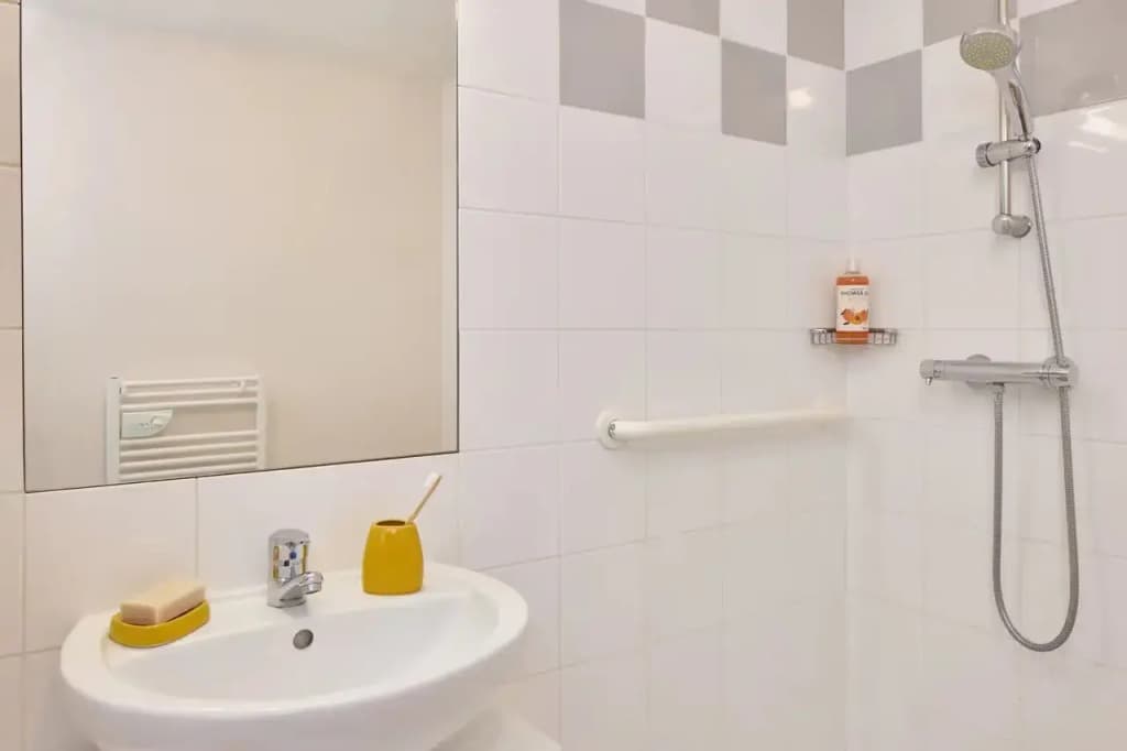 Quality Aparthotel Portes de Rennes - Miniature 7