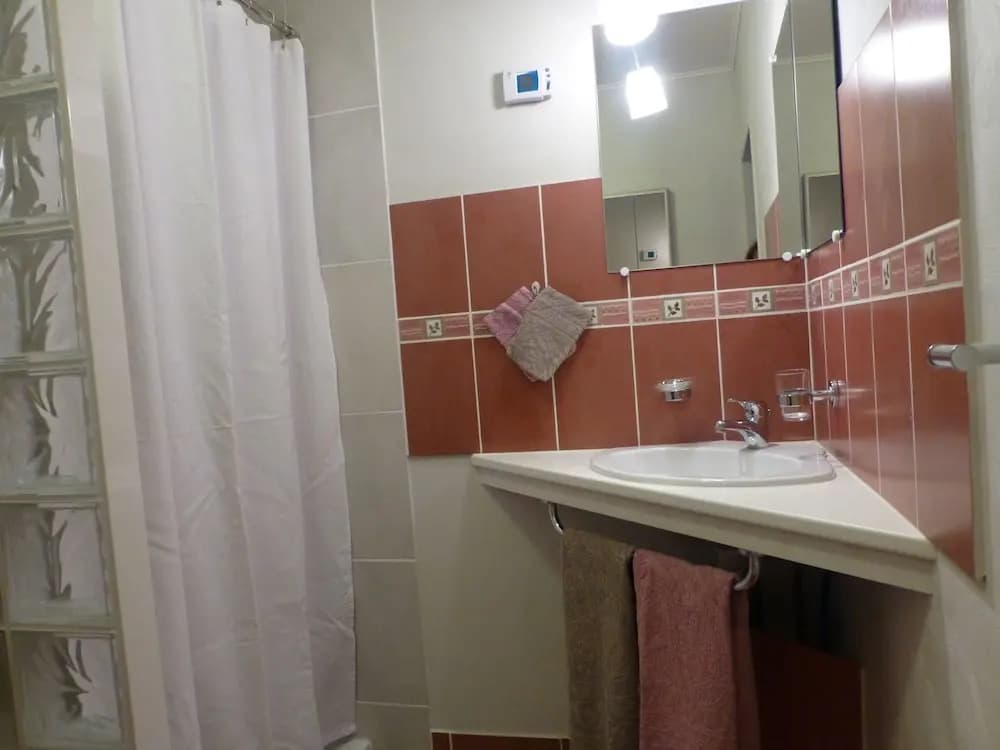 les chambres de la ville haute - Miniature 7