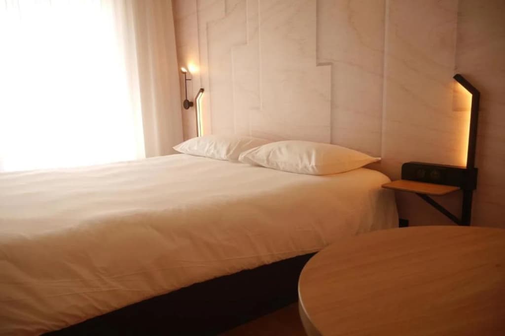 B&B HOTEL Lille Lillenium Eurasanté - Photo 3