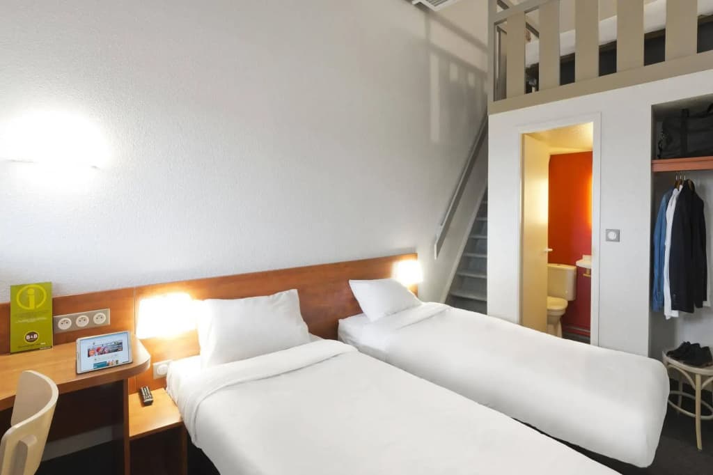 Kyriad Eco Hotel - Photo 3
