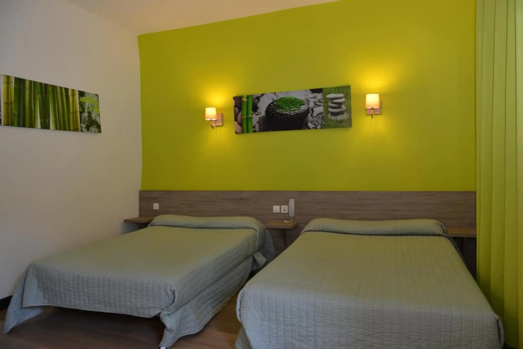 Hôtel Colisée-Verdun Centre Gare Saint-Roch - Photo 5