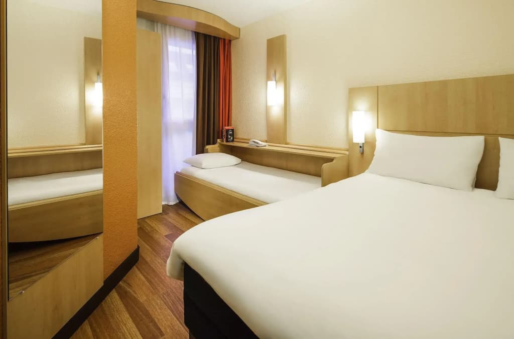 ibis Versailles Château - Photo 4