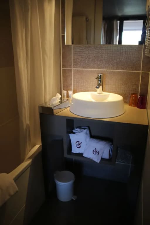 Hôtel Eve - Miniature 6