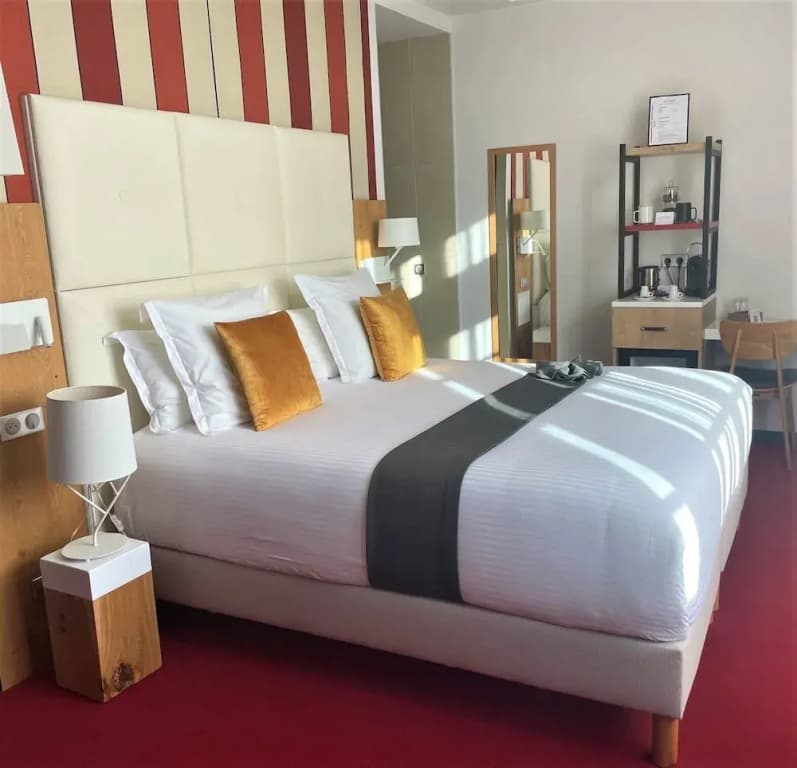 Hôtel Berria - Photo 3