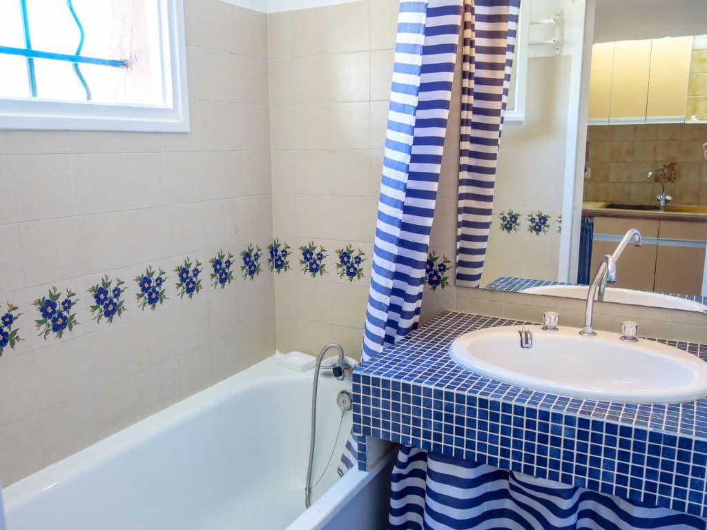 Apartment Super Ile Rousse - Miniature 7