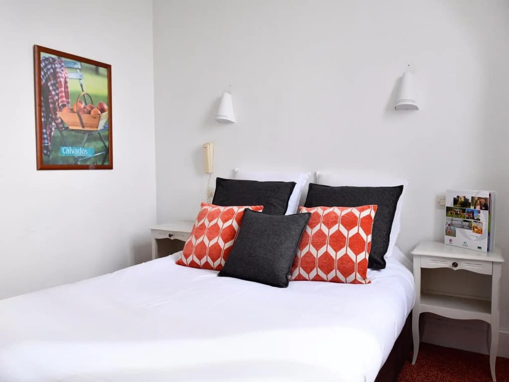Hotel de Normandie - Photo 2