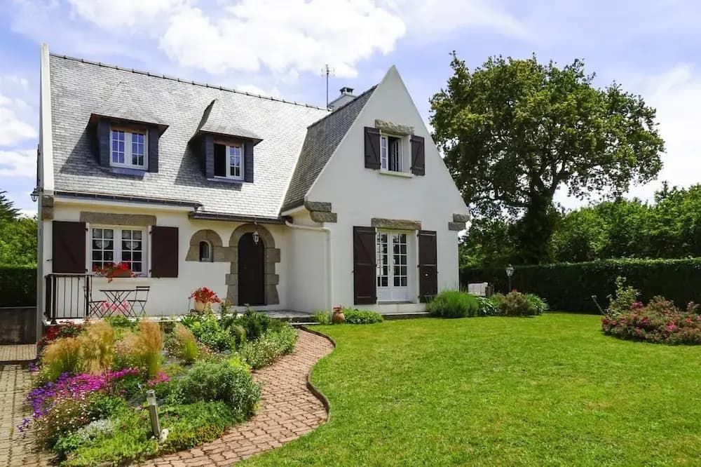 Beautiful Quiet Holiday Home, Close to the Beach - Photo 1
