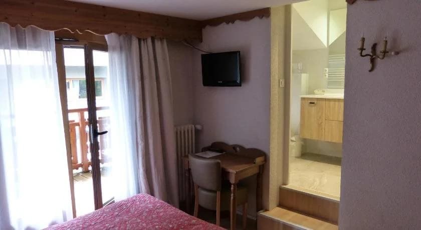 Hotel Floralp - Photo 1
