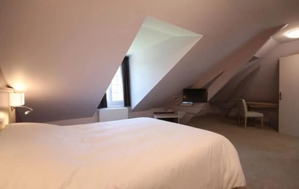 Hotel Les Champs - Photo 1