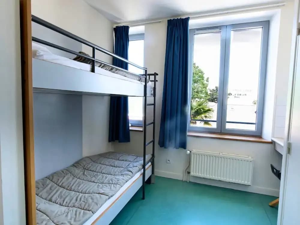 Auberge de Jeunesse HI Cherbourg - Photo 1
